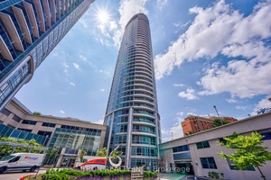 Bright amp ; Spacious One Bedroom Den.