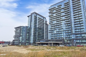 This exceptional 1 bedroom condo in the desirable D'or Condos by Fernbrook Homes offers a bright, open concept layout with sleek, modern finishes throughout.