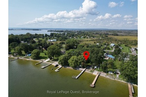 Waterfront Retreat on Hiscock Shores 6 Bedroom All Season Gem in Prince Edward County.