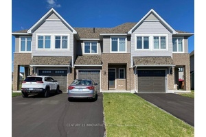 Welcome to this beautiful 3 bedroom, 3 bathroom townhome in Kingston's desirable west end.