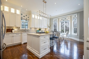 This custom home, built by prestigious Sorenson Homes, is located on a quiet and desirable block in the Cricket Club.