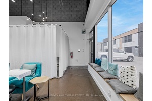 Fabulous Investment opportunity Fully Leased commercial condo !