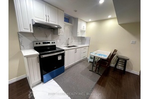 Looking for an AAA Tenant !