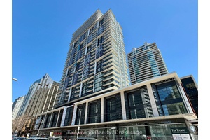 Brand New 1 Bedroom DEN 628SF Unit !