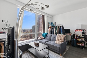 The Building offers one of the last 25 year tax abatements available in New York City.