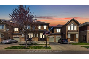 Executive Luxury Town House.