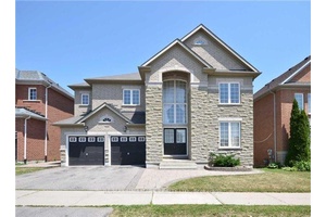 Gorgeous 4 Bedroom, 4 Washroom Detached In Jefferson Community.