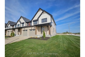 This rare 4 bedroom end unit townhome offers 2, 064 sq ft of beautifully finished living space and is ready for quick occupancy !