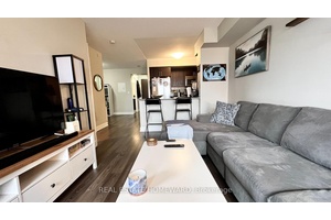 Spacious 1 Bed Den in Prime Etobicoke Location !