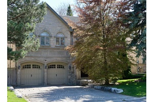 A truly stunning estate with Owen Sound stone and pre cast front elevation.