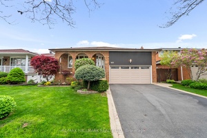 This Beautifully Maintained Detached 5 Level Backsplit Home Offers Approx.