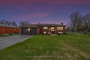 Opportunity Knocks at 40 Idlewood Drive, Midhurst !