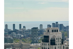 AMAZING, famous, coveted 1 Yorkville Condo situated in the core of Toronto's most designated Yorkville neighborhood withworldwide shopping boutiques, classy restaurants and cafes, steps to the Subway and UofT This ...