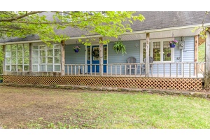 Looking to embrace a self sufficient lifestyle with room to roam and grow ?