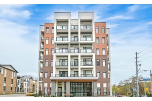 Modern and New 1 Bedroom with Spacious Living room and Open Concept layout Condo in a Prime North York Location !