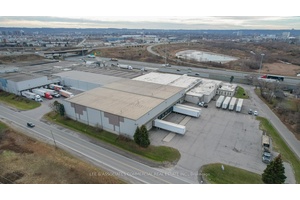 30, 971 SF of Industrial Warehouse Space in Hamilton, 5 year terms available.