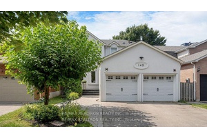 Fabulous Bright 4 Bedroom 2, 4 Renovated Bathrooms, Immaculate House with all the Amenities, on the most Desirable Street in Rosedale Heights Community, Upgraded Entire House, Updated Roof, Windows amp ...
