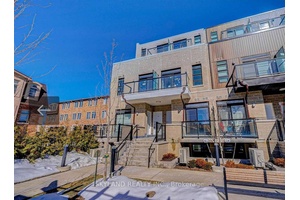 Modern 3 Year New Townhome in Prime North York Location Yonge amp ; Finch SW Corner Beautifully upgraded townhome in the heart of North York !