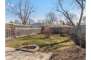 Come amp ; See this clean, beautiful, and large detached backsplit house in one of the highly desirable areas of Peel Village and call it HOME !