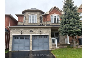 Fully Renovated and amazing Layout Family home near Mississauga Brampton border.