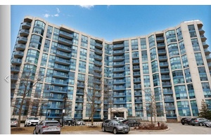 Luxury living at the prestigious Yacht Club Condos.