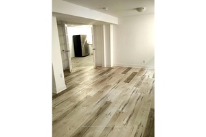 Live in the Best of Bayview Richmond Hills Premier Neighborhood !