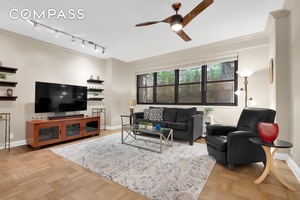 Enjoy private access to a unique backyard from this spacious and renovated two bedroom, two bathroom home located in the heart of Lenox Hill on Manhattan s Upper East Side.