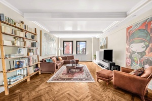 Exquisitely Renovated 3 Bedroom, 3 Bath Home in Prime Upper West Side.