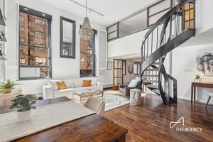 Welcome to D203 at 250 Mercer st !
