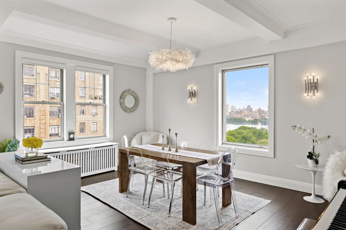Dining room (or 4th bedroom)