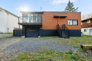 Welcome to 12 Schooner Lane, a stunning property in a prime location in Tay !