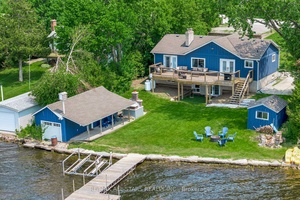 Welcome to your lakeside retreat on beautiful Sturgeon Lake, part of the renowned Trent Severn Waterway.