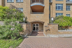 Welcome to this beautifully bright and affordable one bedroom, one bathroom condo located in the heart of Tunneys Pasture.