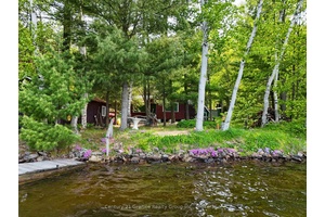 A Rare Slice of Cottage Country on Kushog Lake !