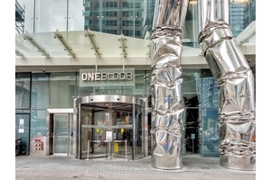 Welcome to luxury living at one of Toronto's most iconic addresses !