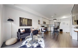 Welcome to Unit 222 at Garden Court Condos a boutique style, low rise gem nestled in the heart of Markhams prestigious Cathedraltown community.