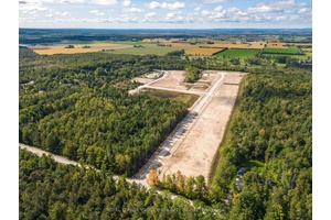 Spectacular Estate lots in the heart of Anten Mills !