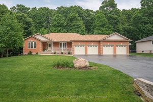 LOVELY amp ; CLEAN, 3 BDRM BUNGALOW WITH 4 CAR GARAGE, LOCATED IN THE FAMILY FRIENDLY COMMUNITY OF PHELPSTON.