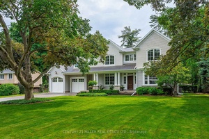Immaculate family home on a quiet tree lined street in established Morrison.