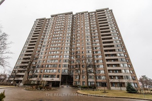 The Crown 24 hour gated security, highly sought after, meticulously maintained, the jewel of Fletcher's Creek.