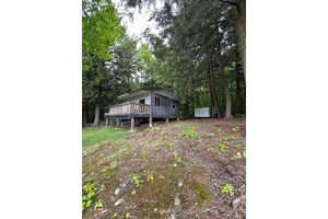 NEARLY 28 ACRES OF PEACEFUL, OFF GRID WILDERNESS JUST MINUTES FROM SUNDRIDGE !
