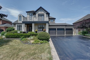 Welcome to this exquisite Executive Residence, offering over 5000 sq.