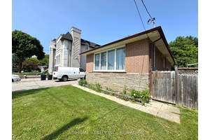 Video MLS lt ; gt ; Welcome to the Lower Level 2 Bedroom Unit the Single Detached Bungalow House Back onto the S T A F F O R D ...