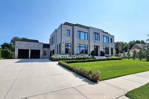 An extraordinary residence where timeless contemporary design meets uncompromising craftsmanship.