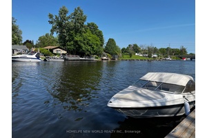 Exclusive Waterfront Property on HWY48 Your Private Lakeside Retreat !