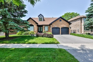 Welcome to 712 Foxcroft Blvd.