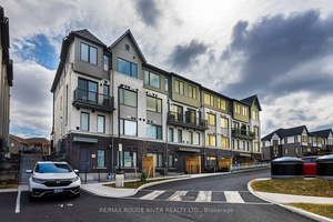 Welcome to this stunning condo townhouse in the heart of Cobourg !