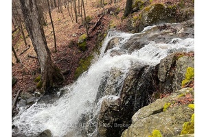 RARE ! Cascading Waterfalls, Acreage, Beautiful Waterfront, amp ; on the Rideau System.
