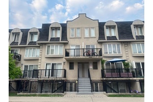 Gorgeous 3 Bedroom Stacked Townhouse located in a quiet, well maintained complex.
