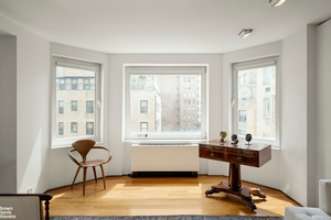 Distinctive Two Bedroom, Two Bath on Prime Fifth Avenue This sun drenched residence is perfectly positioned on one of Manhattan's most iconic avenues.